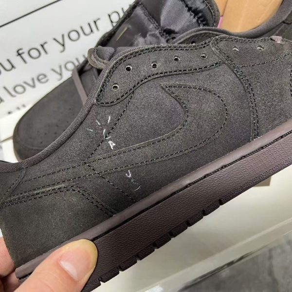 Travis Scott x AJ 1 Low Velvet Brown - Image 6