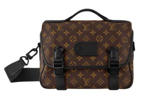 Trail Messenger Monogram Macassar